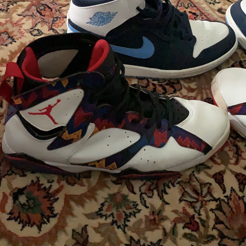 🚨 🚨STEAL ALERT🚨 🚨 3 Jordans for the price of 1